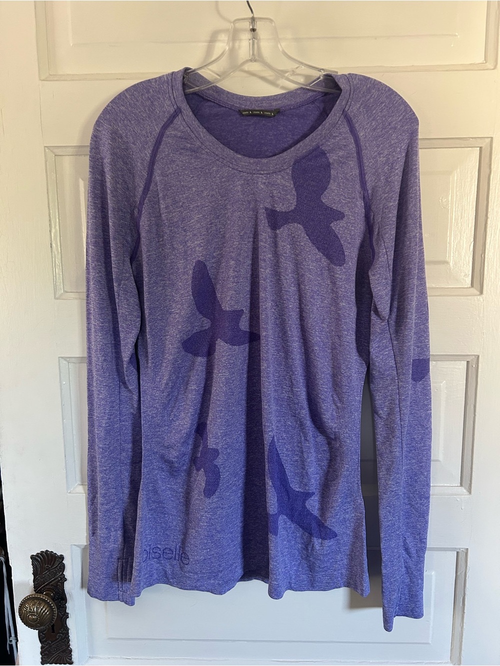 Oiselle Women's Flyte Long Sleeve Lavender Top w/Thumbholes. Beautiful! Large